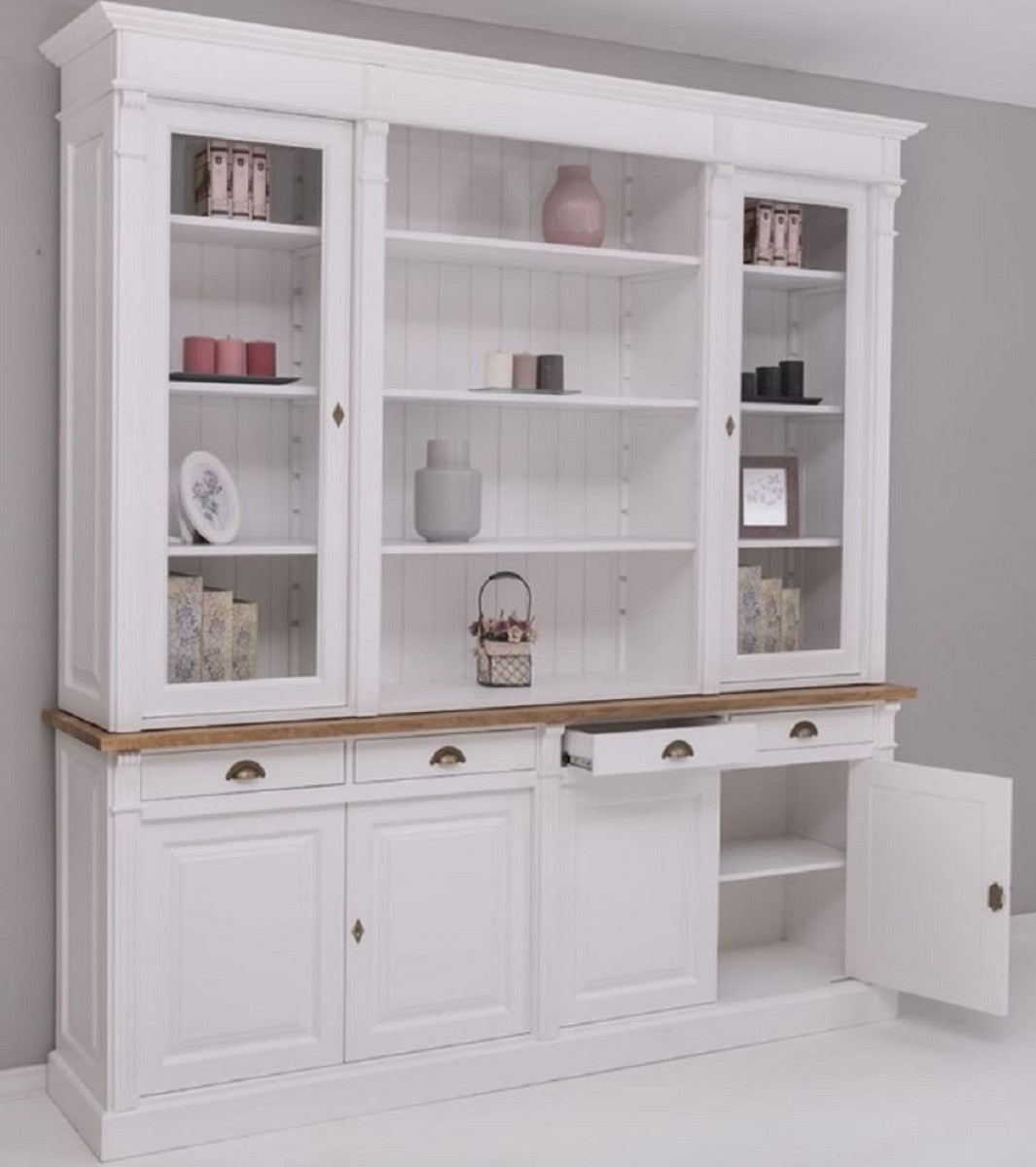 Landhausstil Esszimmerschrank Weiß / Braun 223 x 51 x H. 240 cm - Massivholz Schrank - Küchenschrank - Landhausstil Esszimmer Möbel