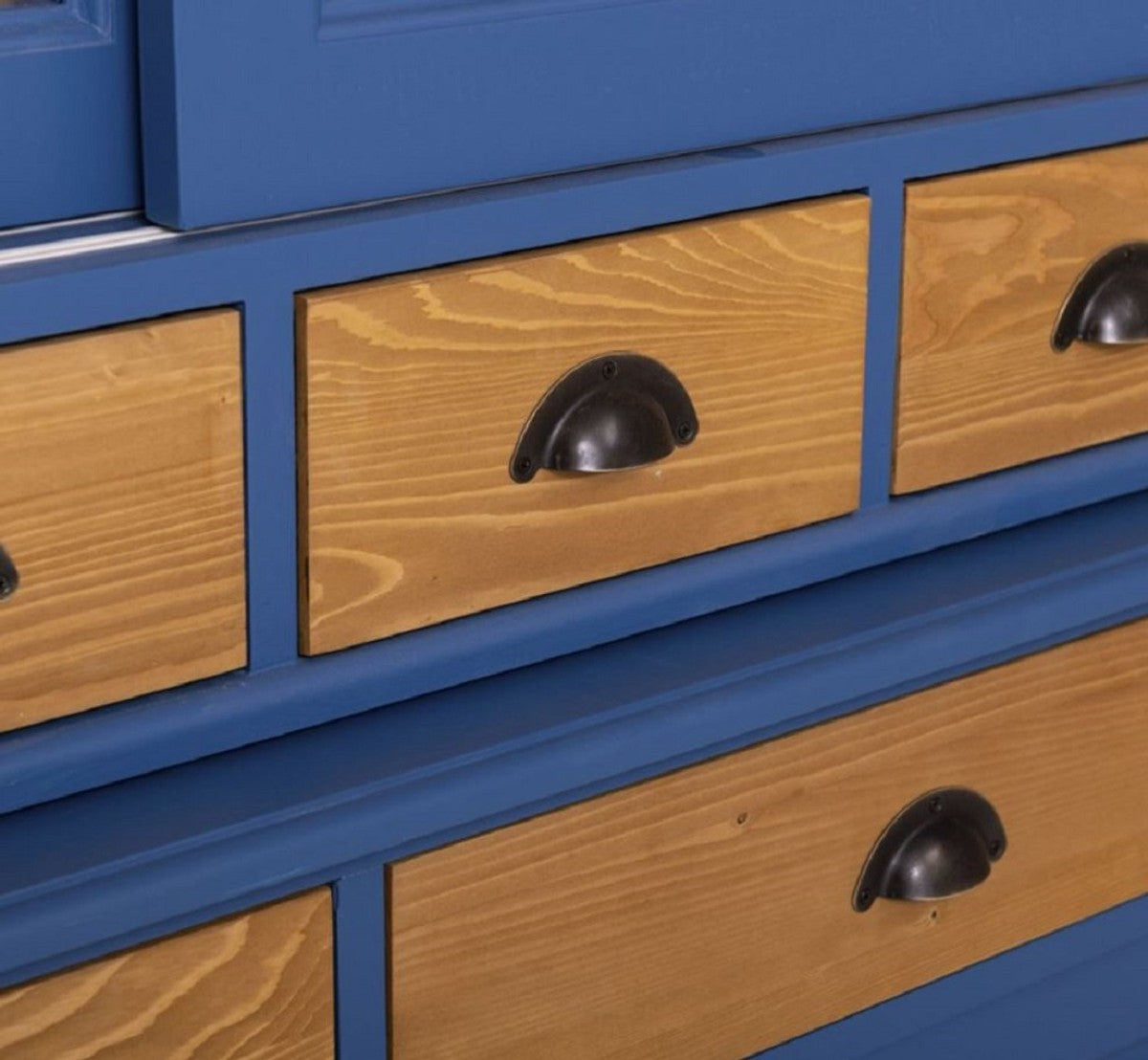 Landhausstil Esszimmerschrank Blau / Naturfarben 142 x 48 x H. 225 cm - Massivholz Küchenschrank - Landhausstil Esszimmer Möbel