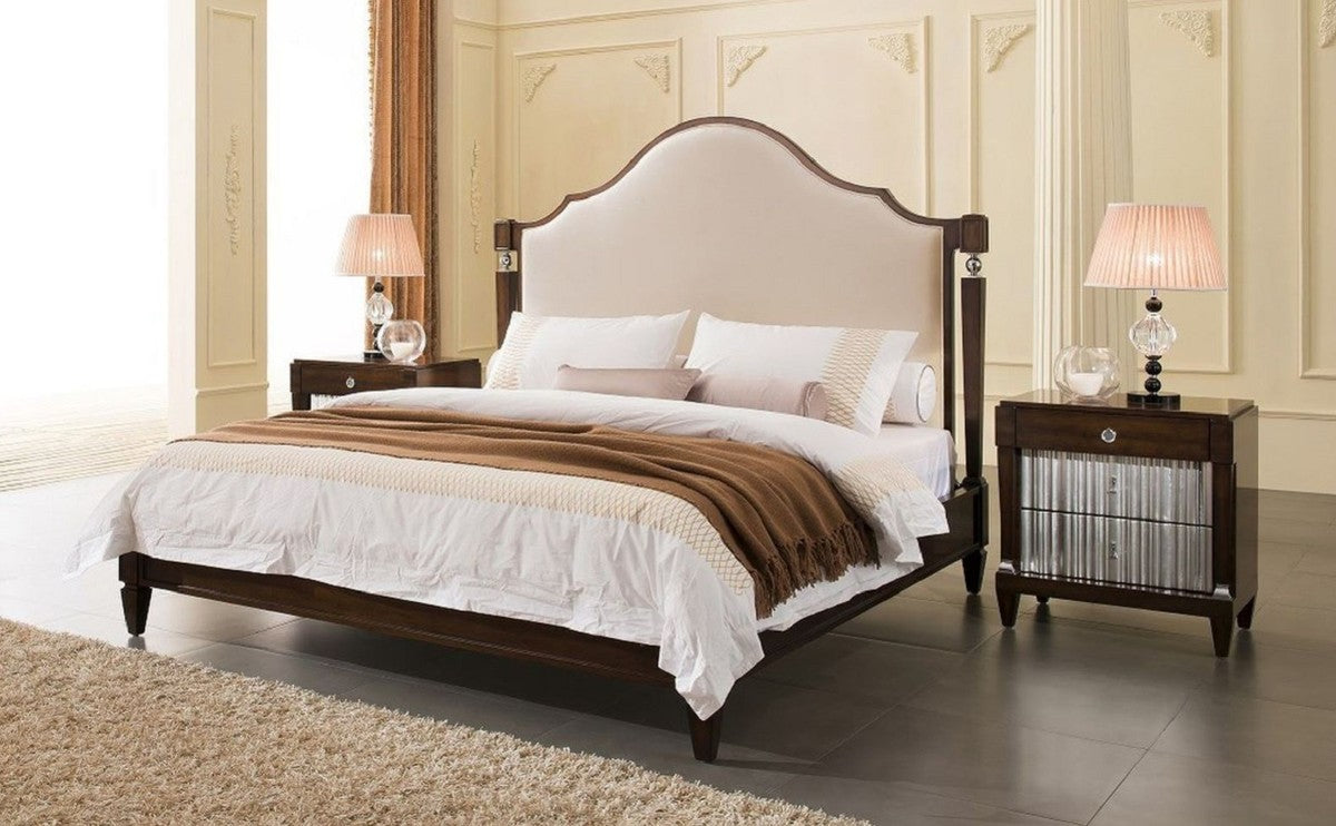 Neoklassische Luxus Nachtkommode Dunkelbraun / Silber 66,5 x 46,5 x H. 70 cm - Edler Massivholz Nachttisch mit 3 Schubladen - Schlafzimmer Möbel im Neoklassischem Stil