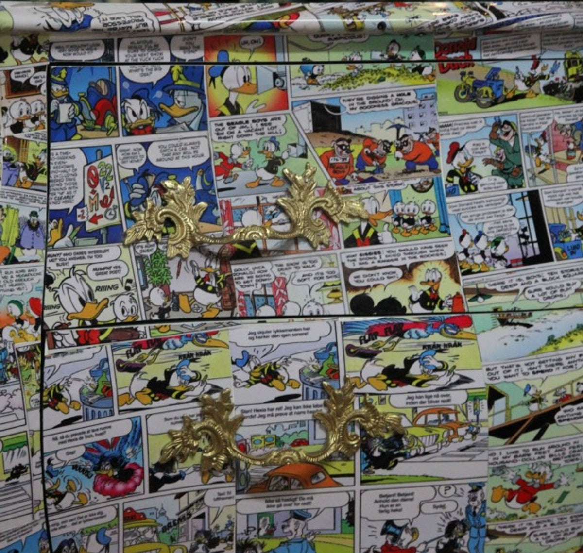 Barock Kommode Comic Design 130 cm, Mod3 - Handgefertigt aus Massivholz - Limited Edition