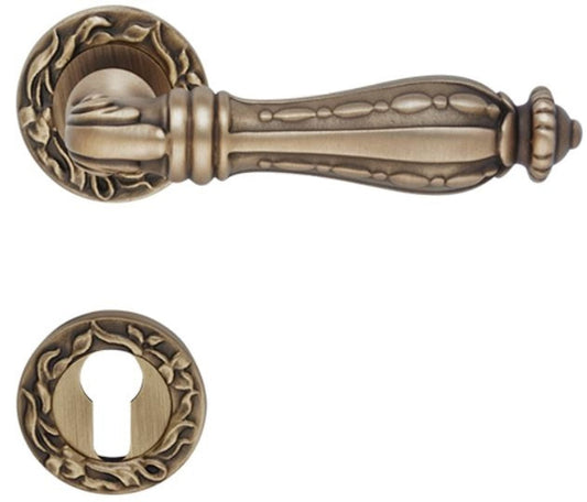 Barock Türklinken Set Messing Patiniert 15,1 x H. 5,3 cm - Barockstil Möbel