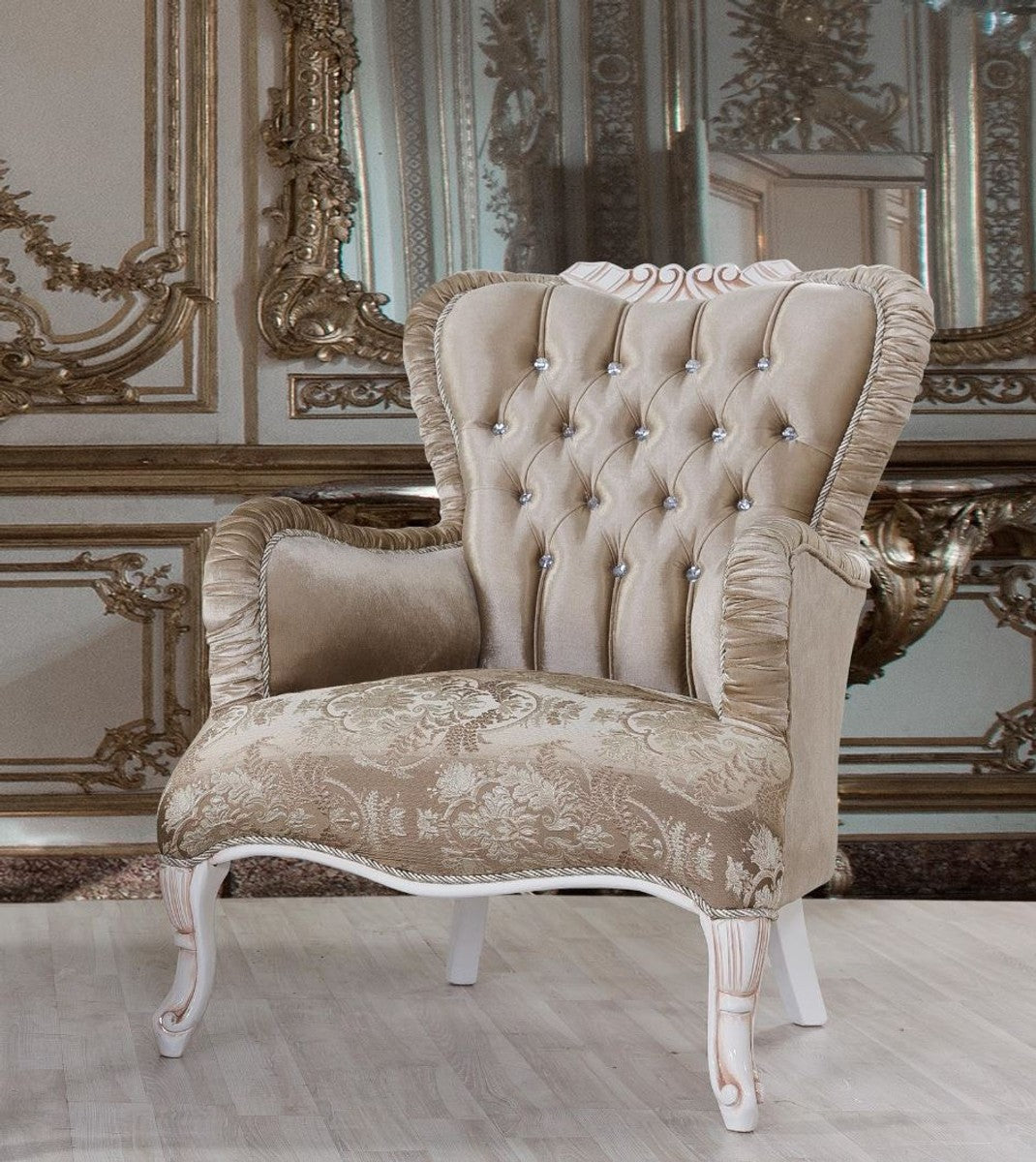 Barock Wohnzimmer Set Braun / Weiß / Beige - 2 Sofas & 2 Sessel & 1 Couchtisch - Wohnzimmer Möbel im Barockstil