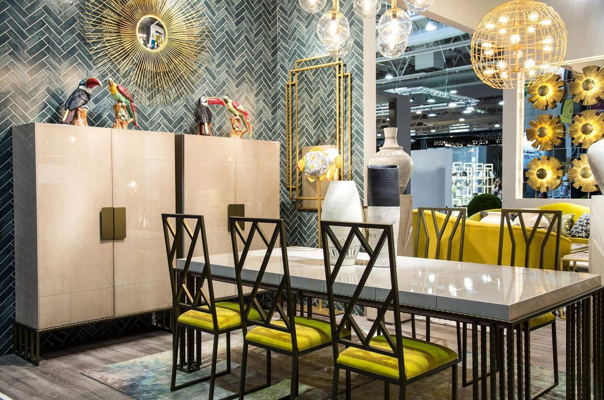 Designer Wohnzimmerschrank Creme / Messing 120 x 45 x H. 175 cm - Wohnzimmer Möbel - Luxus Qualität