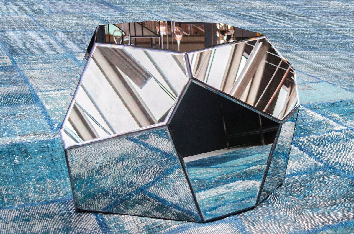 Designer Wohnzimmertisch / Beistelltisch mit antikem Spiegelglas 89 x 90 x H. 45 cm - Designer Kollektion