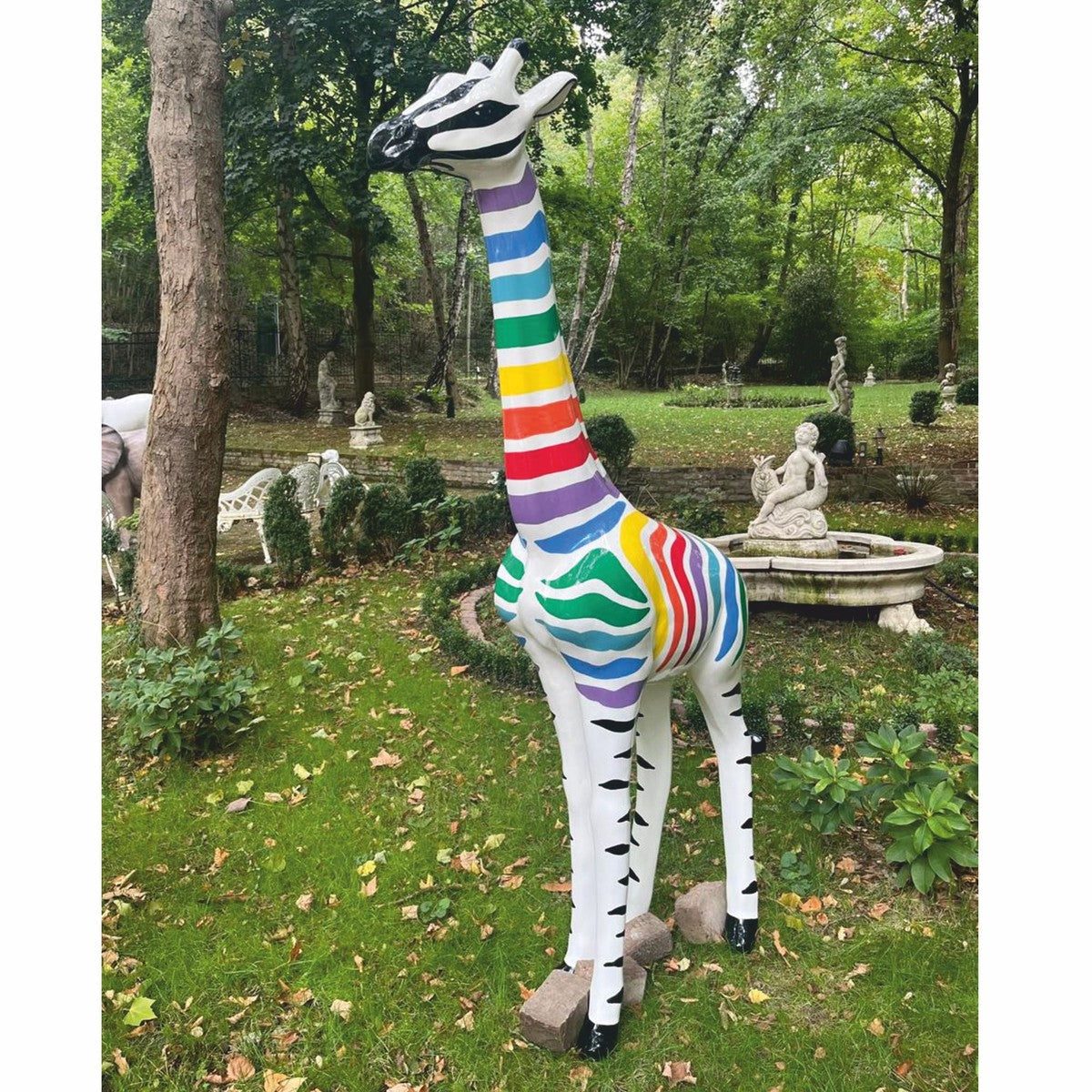 Garten Deko Skulptur Giraffe Weiß / Bunt H. 205 cm - Garten Deko Figur
