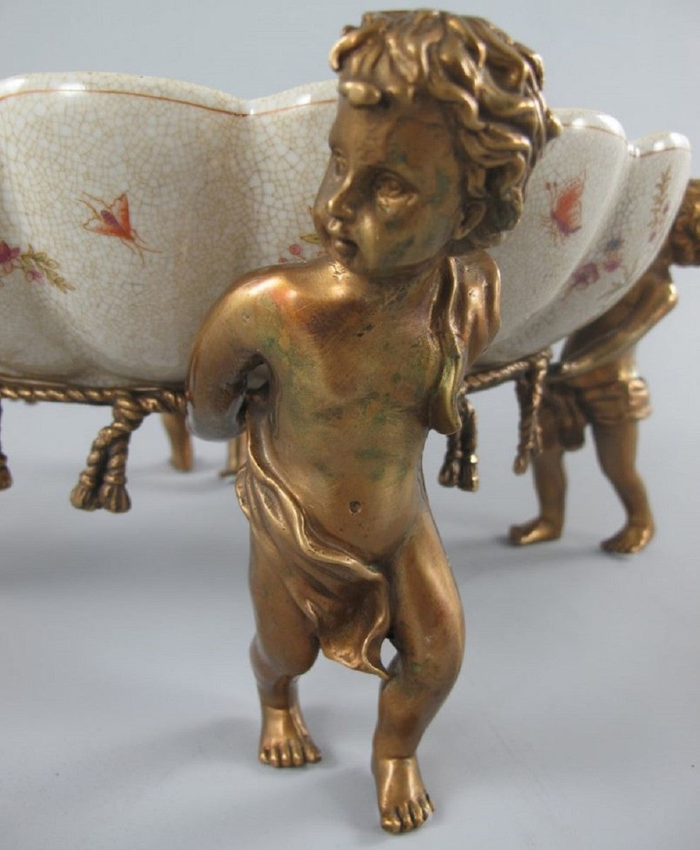 Jugendstil Porzellan Schale mit 4 dekorativen Engelsfiguren Cremefarben / Mehrfarbig / Messingfarben 40 x 30 x H. 17 cm - Barock & Jugendstil Deko Accessoires