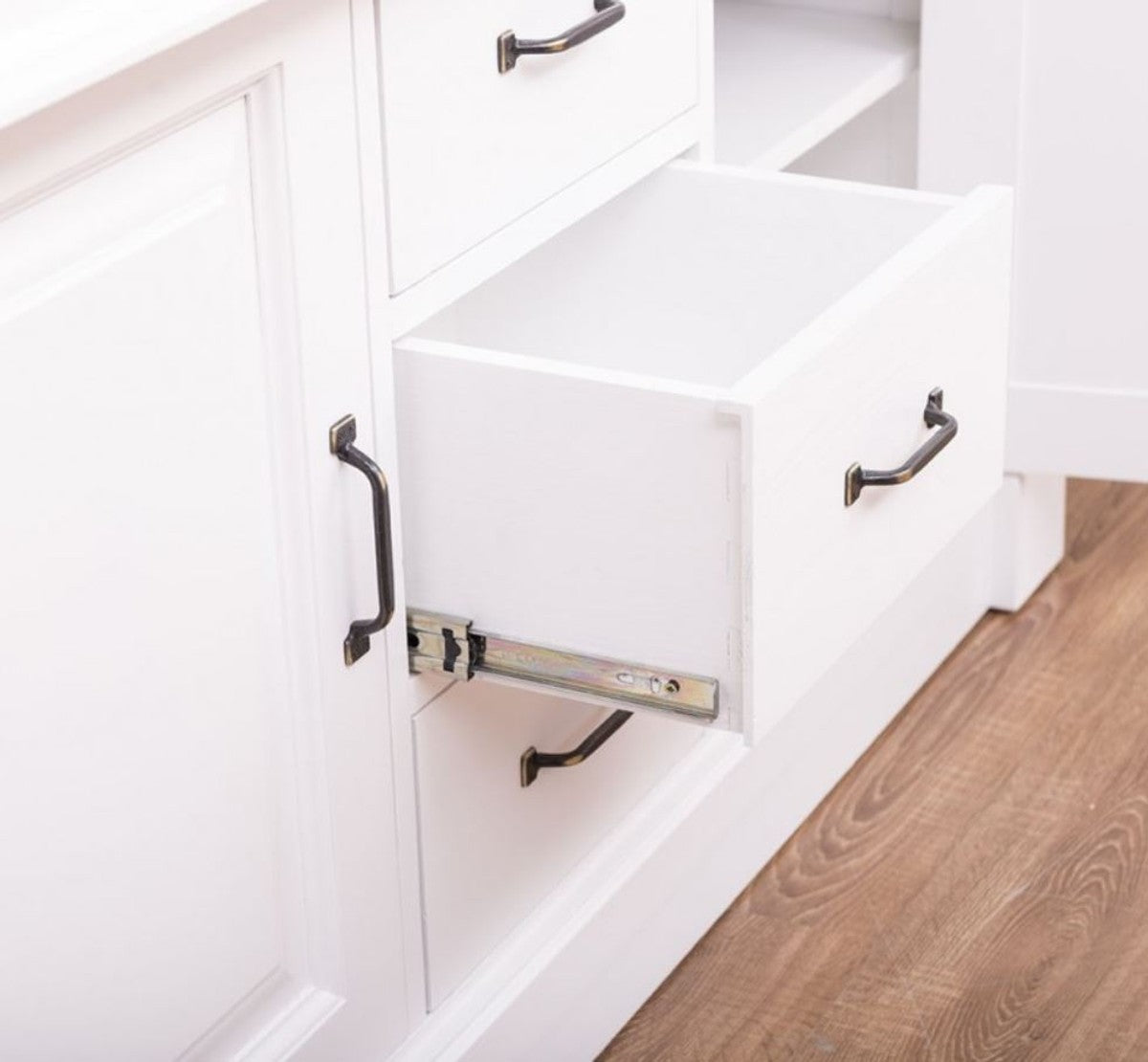 Landhausstil Badezimmer Set Weiß / Naturfarben - 1 Doppelwaschtisch & 1 Wandspiegel - Massivholz Badezimmermöbel im Landhausstil