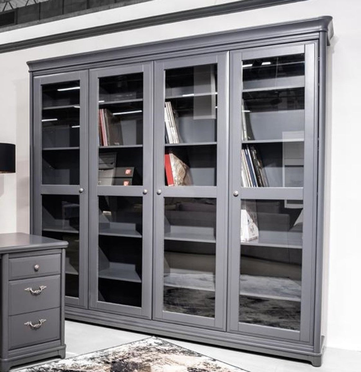 Landhausstil Bücherschrank mit 4 Glastüren Grau 234,4 cm