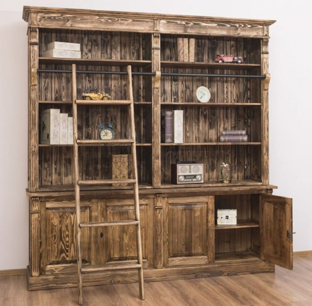 Landhausstil Bücherschrank mit Leiter Braun 223 x 51 x H. 228 cm - Massivholz Schrank - Wohnzimmerschrank - Regalschrank - Büroschrank - Landhausstil Möbel