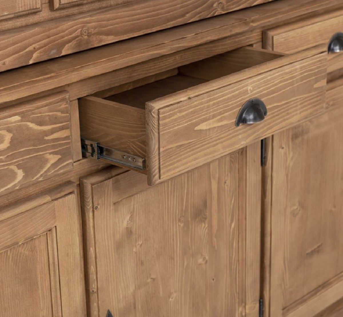 Landhausstil Esszimmerschrank Naturfarben / Weiß 230 x 45 x H. 200 cm - Massivholz Küchenschrank - Esszimmer Möbel im Landhausstil - Landhausstil Esszimmer Einrichtung