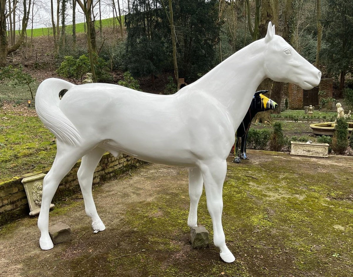 Luxus XXL Deko Skulptur Pferd Weiß 220 x H. 190 cm