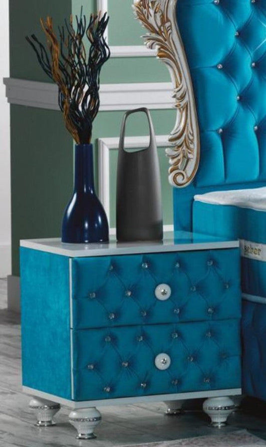 Barock Nachttisch mit Glitzersteinen und 2 Schubladen Türkis / Weiß / Silber 50 x 50 x H. 50 cm - Beistelltisch im Barockstil - Barock Schlafzimmer Möbel