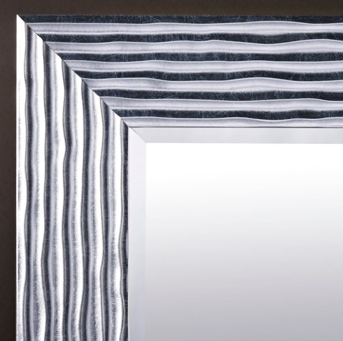 Luxus Wohnzimmer Spiegel Silber 86 x H. 111 cm - Designermöbel