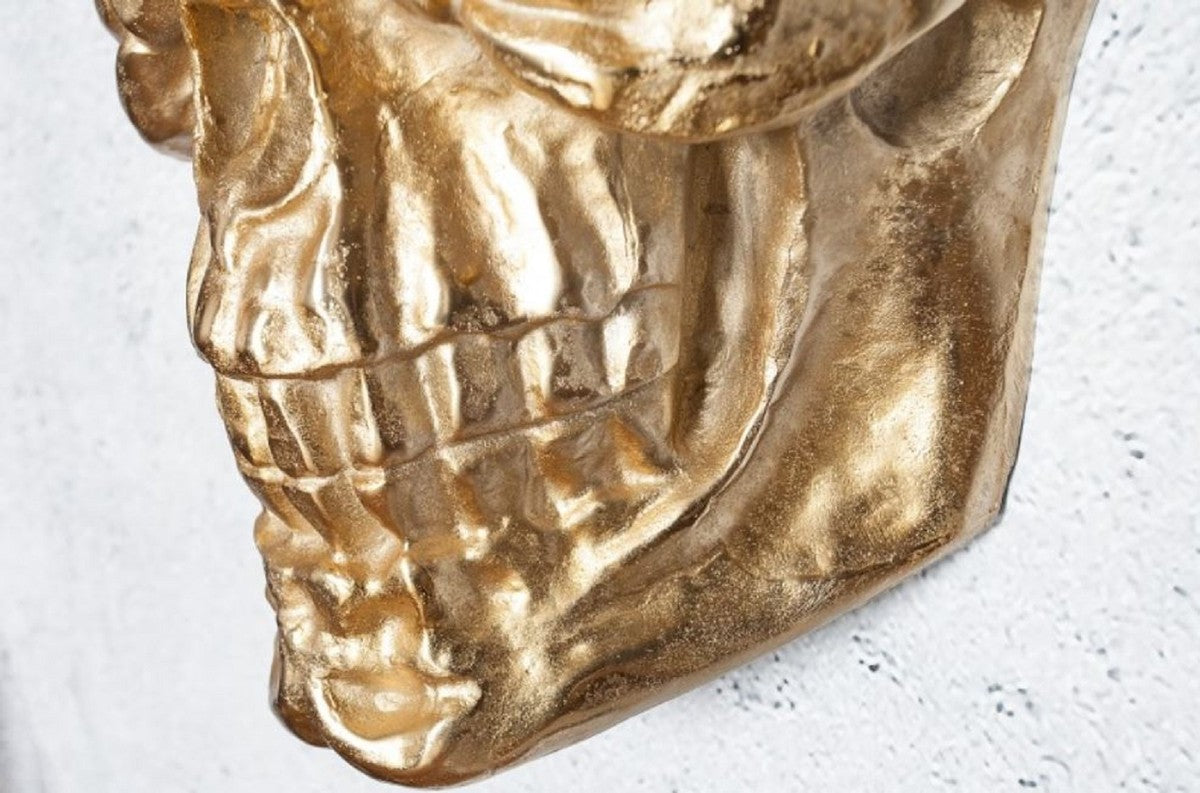 Designer Metall Wanddeko Skulptur Totenkopf Gold 30 x 20 x H. 40 cm - Metall Wanddeko Figur Skull