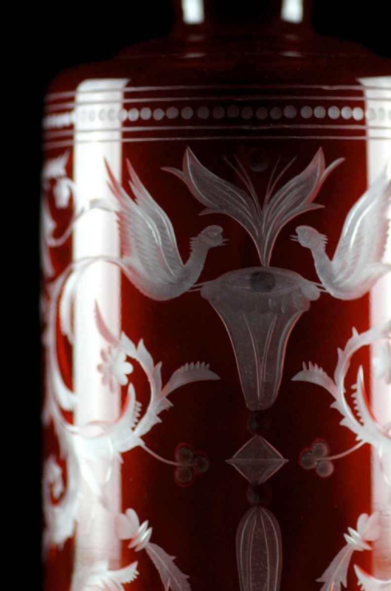 Luxus Whisky Karaffe Rot / Silber Ø 12,5 x H. 20 cm - Mundgeblasene und handgravierte Glas Karaffe - Hotel & Restaurant Accessoires - Luxus Qualität