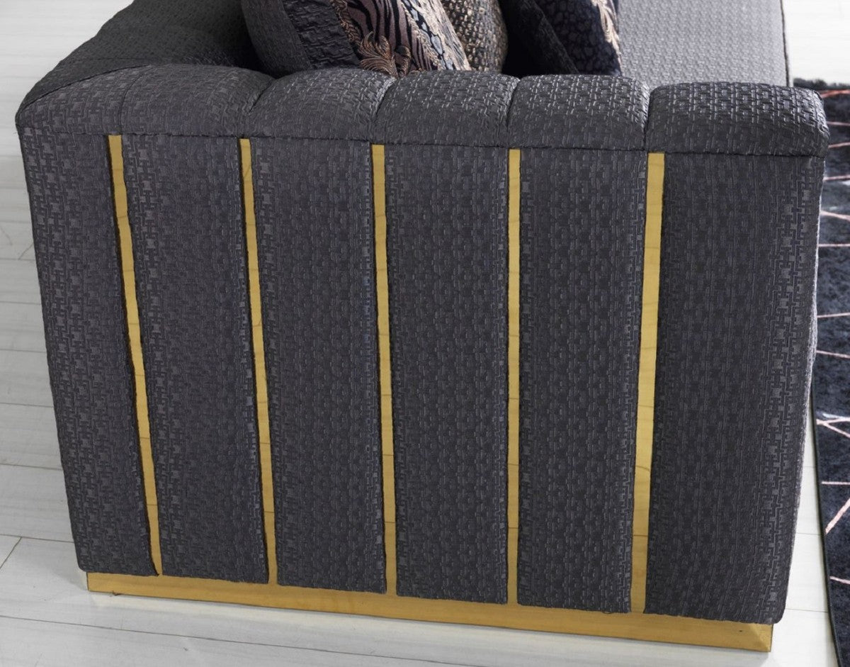 Luxus Wohnzimmer Set Lila / Gold - 2 Sofas & 2 Sessel & 1 Couchtisch - Moderne Wohnzimmer Möbel - Luxus Qualität