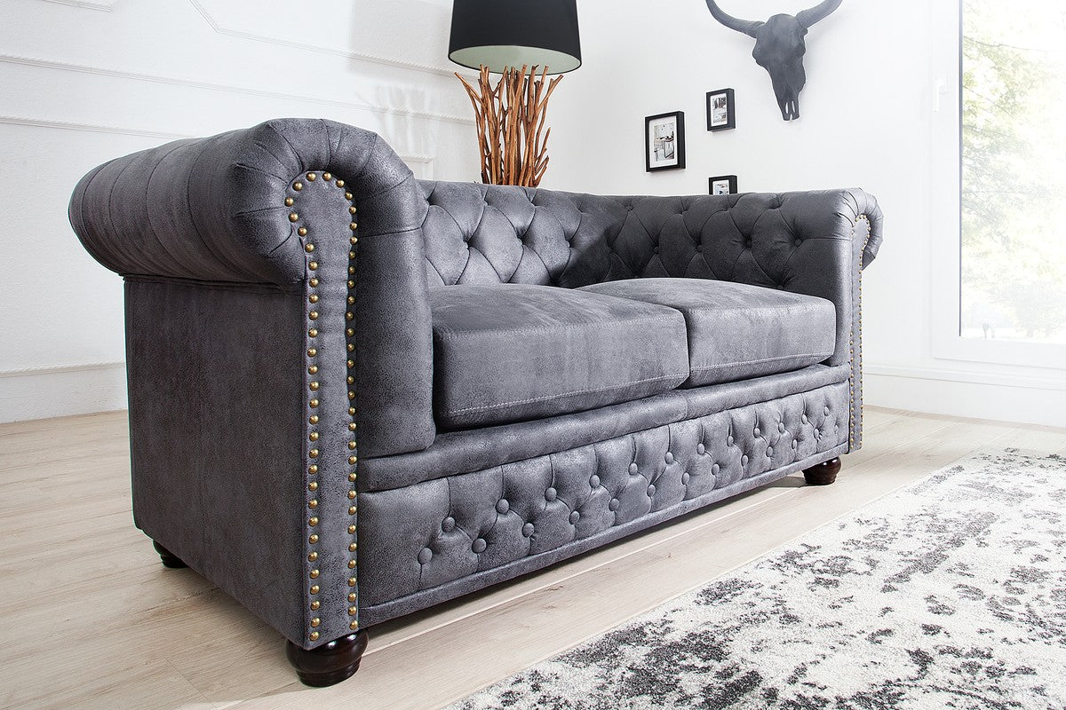 Chesterfield 2er Sofa Antikgrau aus dem Hause - Wohnzimmer Möbel - Couch