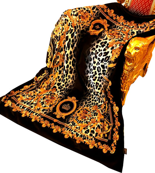 Luxus Wohndecke Pompöös by Barock Kronen / Leopard / Gold von Harald Glööckler mit Glitzersteinen