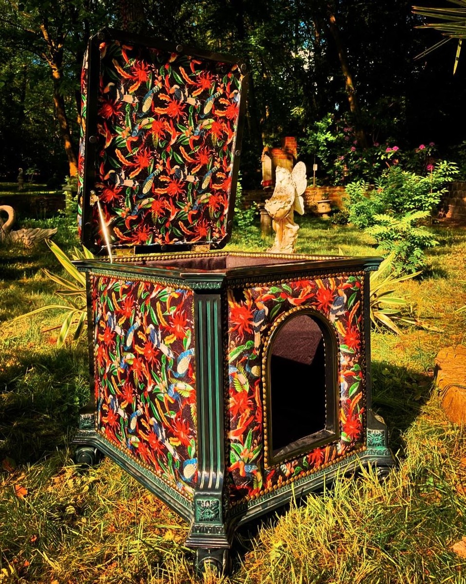 Pompöös by Barock Katzenhaus Dschungel - designed by Harald Glööckler