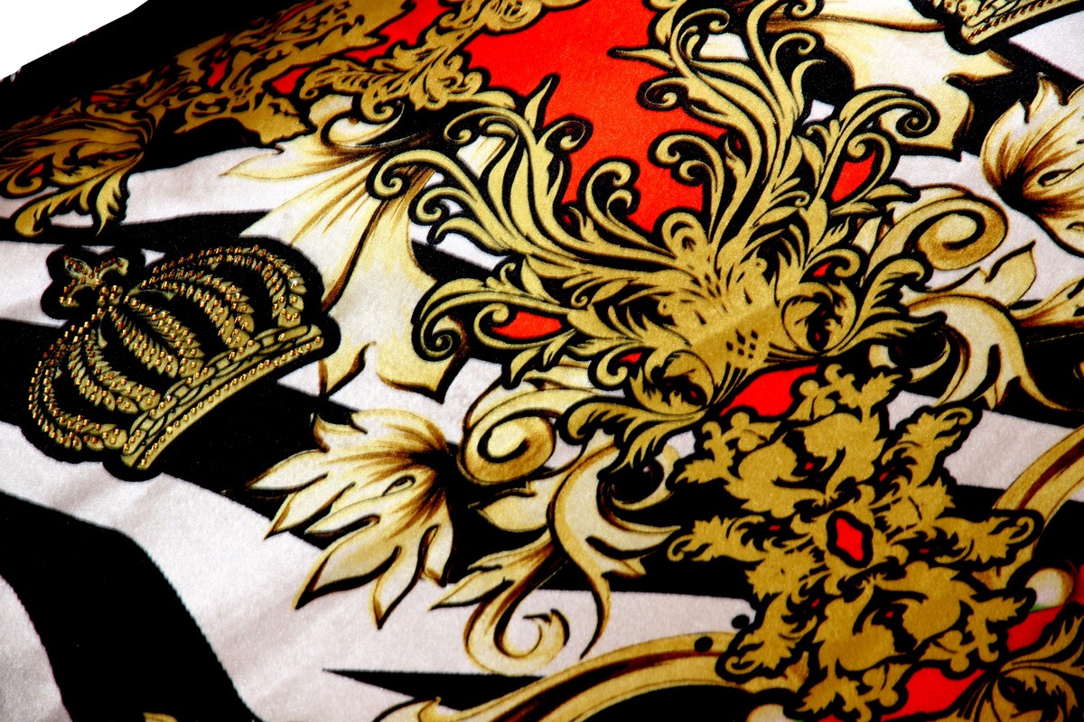 Riesiges XXL Luxus Barock Kissen Crowns & Roses Pompöös by von Harald Glööckler 80 x 80 cm mit funkelnden Glitzersteinen